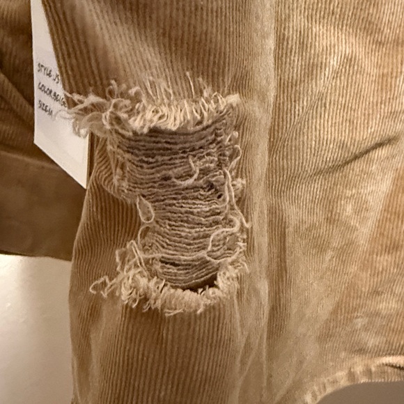 Tan corduroy COWGIRL boots graphic Shacket button down shirt NWT women’s - Picture 9 of 14